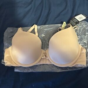 Seamless Nude Bra